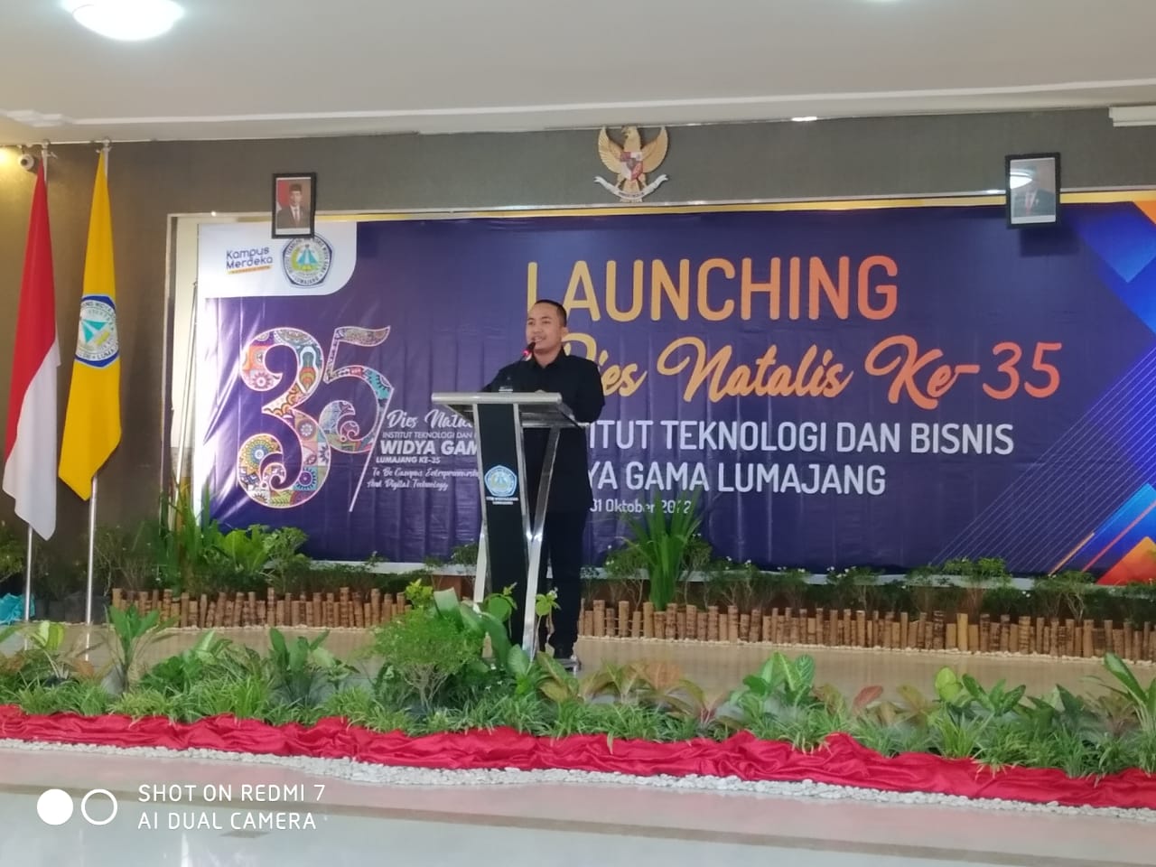 Pukul Gong, Rektor ITB WiGa Launching Dies Natalis Ke – 35 – Institut ...